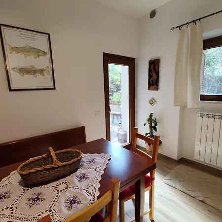 Appartamento La Cinciallegra - Locazione Turistica *